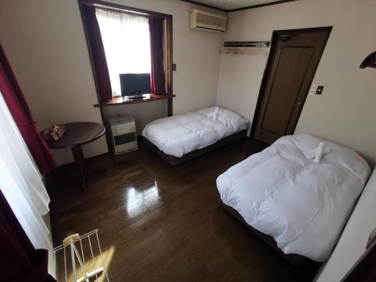 Bed and breakfast Hakuba Powder Republic Extérieur photo