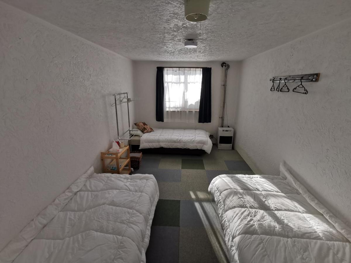 Bed and breakfast Hakuba Powder Republic Extérieur photo