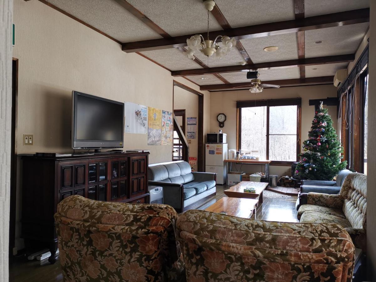 Bed and breakfast Hakuba Powder Republic Extérieur photo
