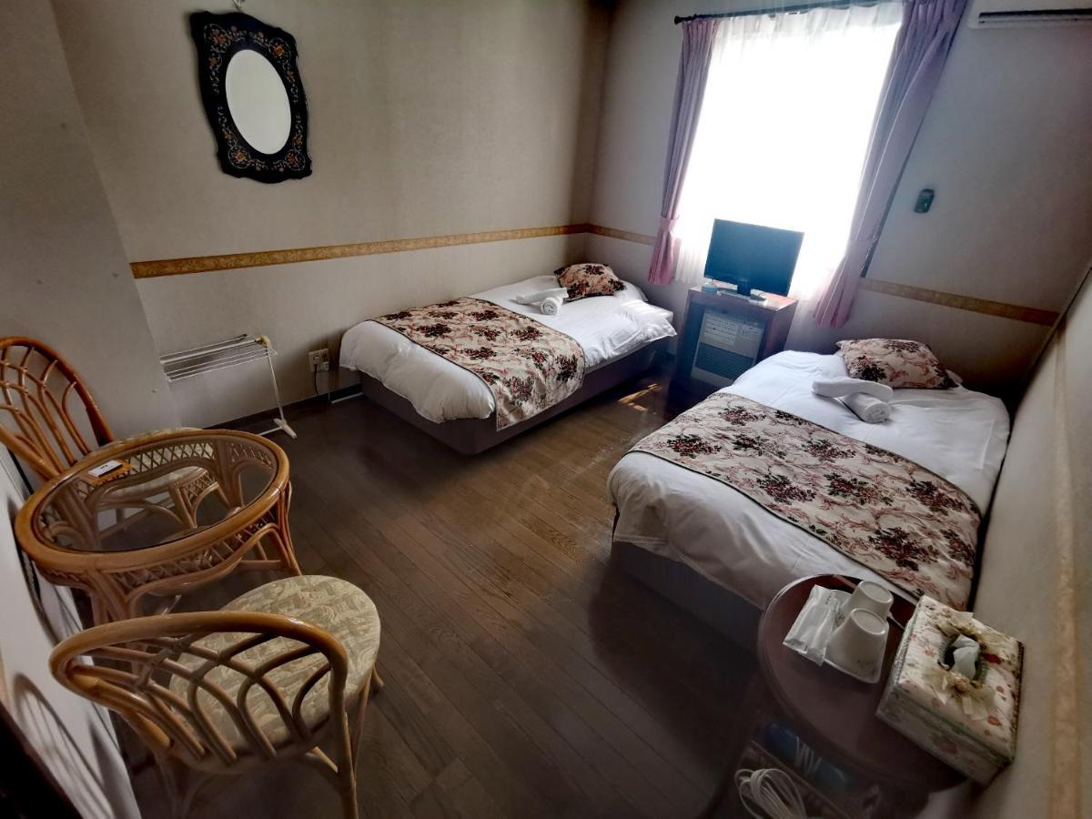 Bed and breakfast Hakuba Powder Republic Extérieur photo